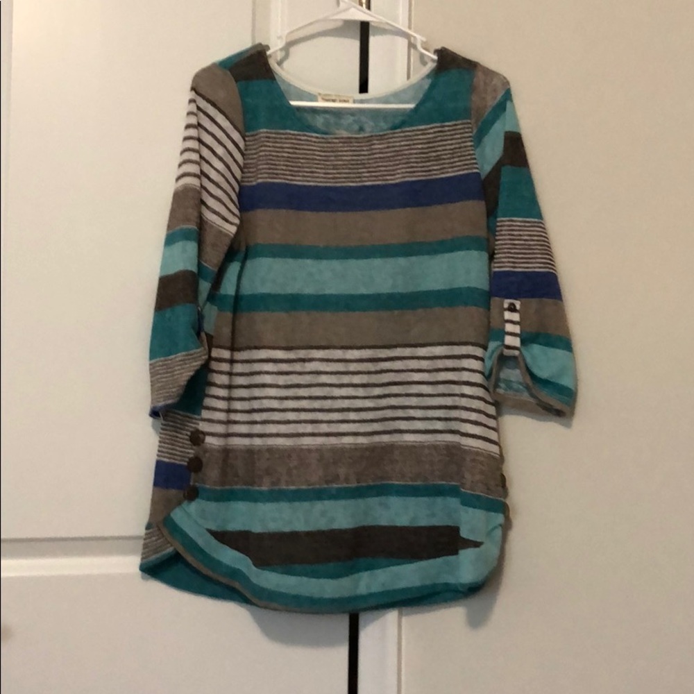 Super cute top!